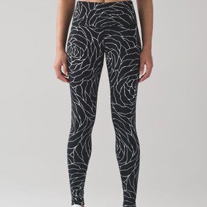 Lululemon Wunder Under Hi-Rise Tight Luxtreme 6